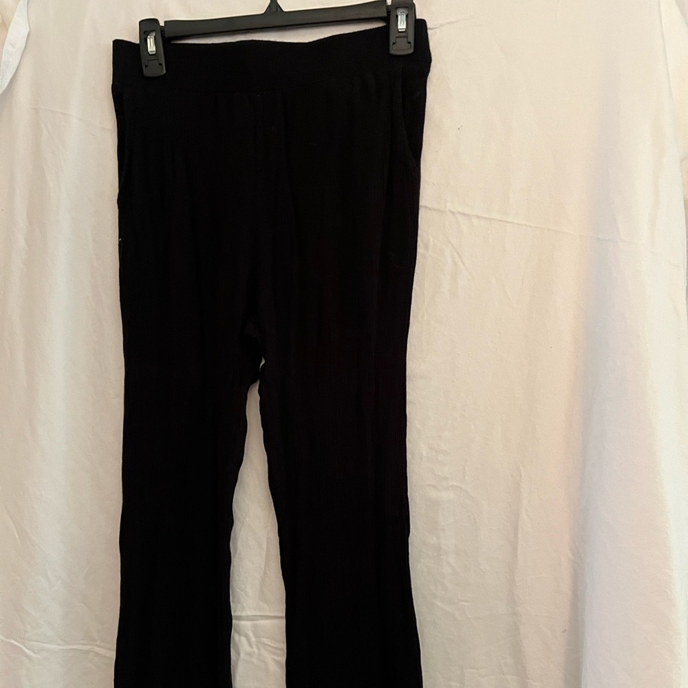Black Flowy Stretch Petite Pants